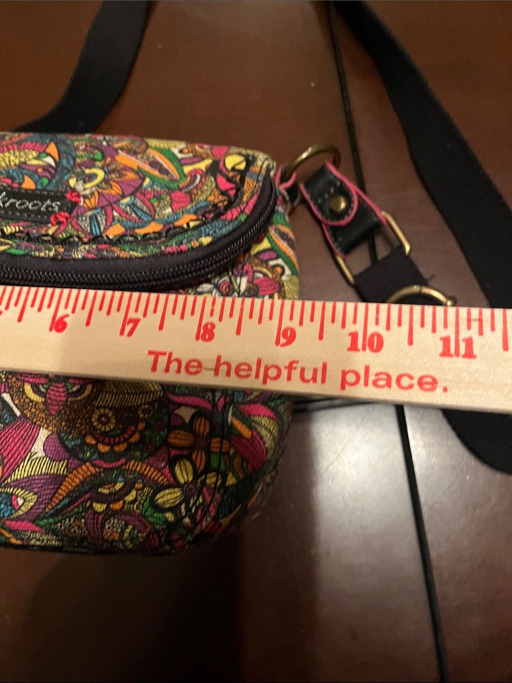 Sakroots Black-Strap Multicolor Floral Crossbody EUC fold over magnetic button - Picture 9 of 12